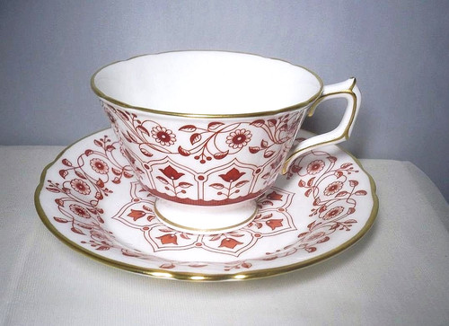 Vintage royal crown derby - crown,