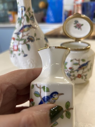 Aynsley pembroke fine bone - pembroke,