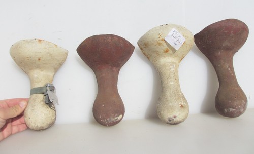Antique iron bath feet - feet, legs