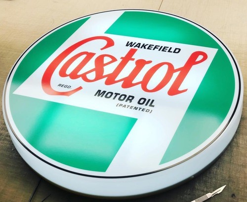 Castrol motor oil illuminated - oil,