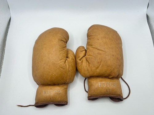 Hutch small boxing gloves - small,
