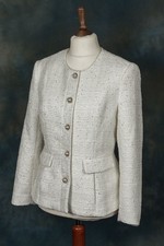 WALLIS white collaress button