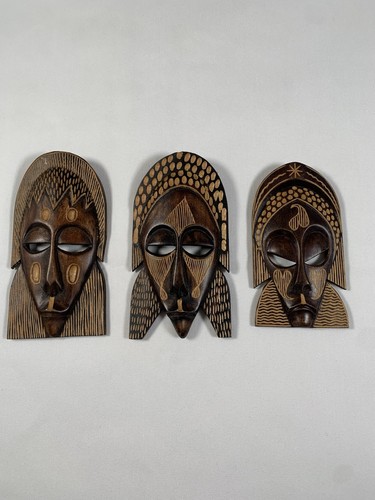 Hand carved african wooden - hand,