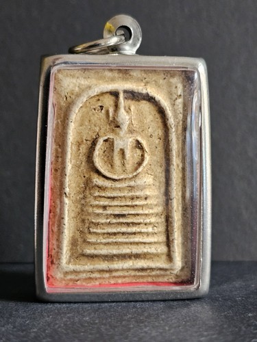 Antique thai buddhist amulet - thai,