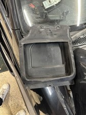 Toyota Starlet Glanza V Bonnet