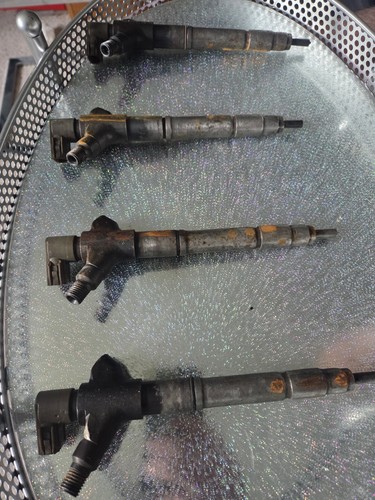 Set injectors for - 4,