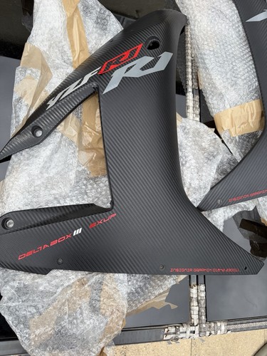 2002 yamaha yzf - yzf-r1, fairings