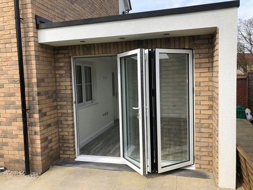 Fold aluminium door white - bi-fold,