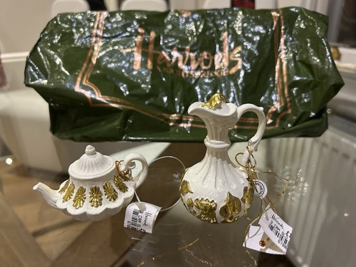 Two miniature golden tea cups - miniature,