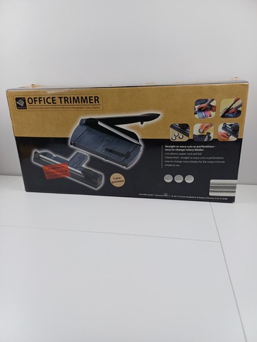 Guillotine and rotary trimmer - and,