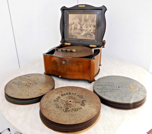 Polyphonic music box - music,