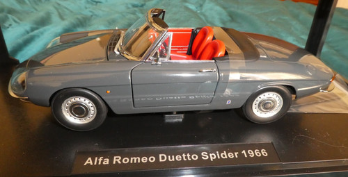 Alfa romeo duetto spider - romeo,