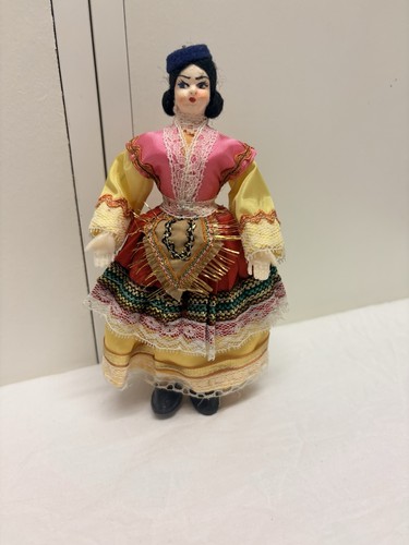 Vintage folk costume doll - vintage,