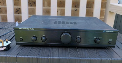 Cambridge audio integrated - cambridge,