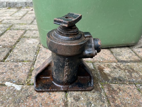Vintage bottle jack shelley - jack,