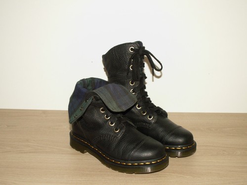 Martens triumph aimilita - martens,
