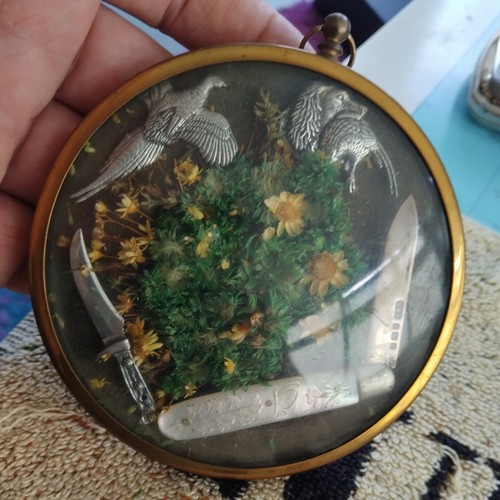 Small round wall - round,