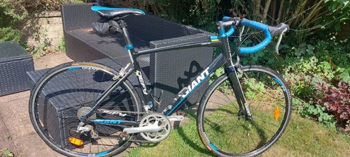 Giant defy road bike aluxx - road,