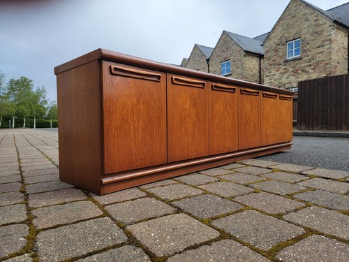 Meredew mid century - mid,