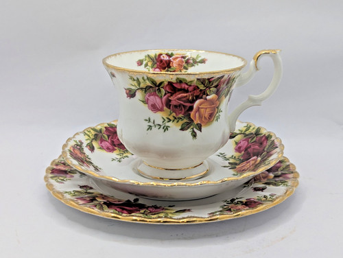 Royal albert old country roses - albert,