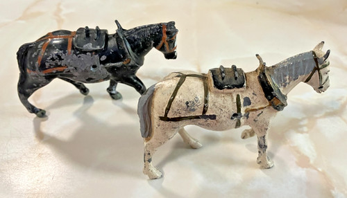 Vintage britains lead - 2,