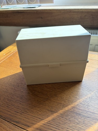 Vintage index box - index, 6x4"
