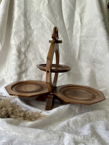Vintage folding tier hand - folding,
