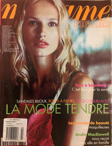 Madame figaro magazine french - madame,