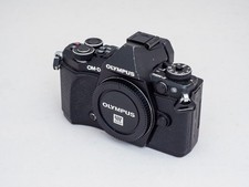 Olympus OM-D E-M5 Mark II 16.1