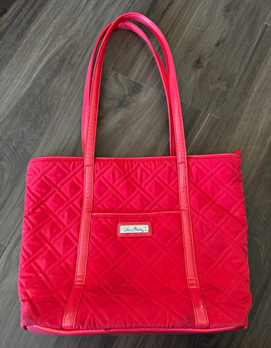 Vera bradley red quilted - vera,