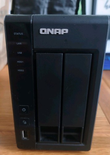 Qnap 219p nas - no, drives