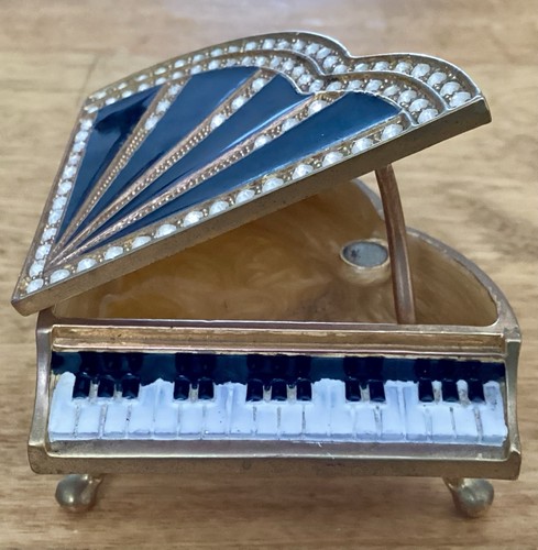 Vtg jeweled baby - vtg,