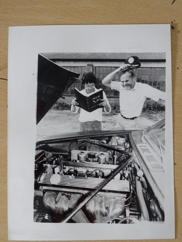 Vintage black white - black,