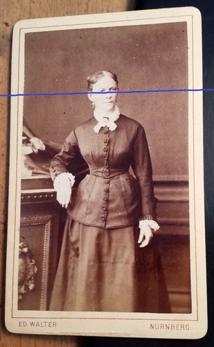 Marie knoll young woman - marie, as