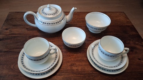 Aynsley tea set - set, –