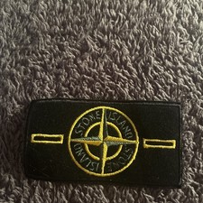 Used rep Stone Island Badge No buttons replacement 