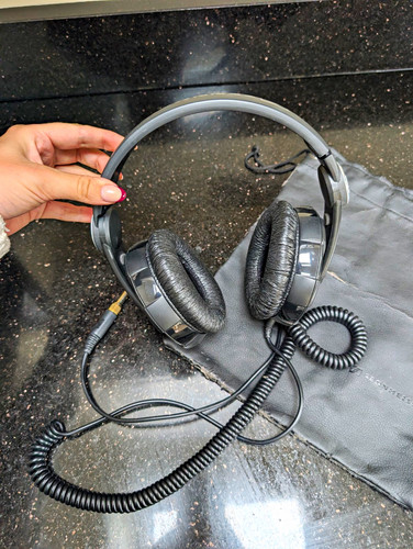 Sennheiser black - 25,