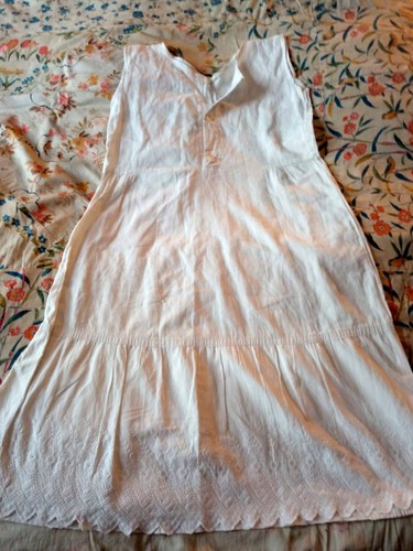 Antique early 1900s child - 1900s, child’s