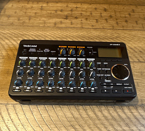Tascam 008ex portable - tascam,