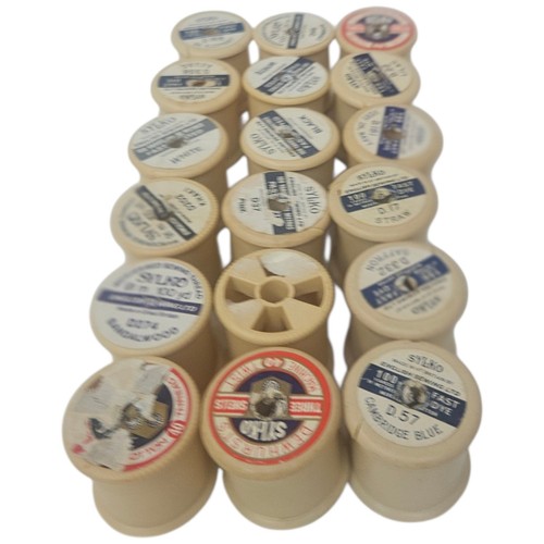Vintage wooden cotton reels - vintage,