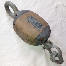 LARGE HEAVY VINTAGE WOODEN SHIPS BLOCK PULLEY TACKLE FOR ROPE Poss ROYAL NAVY