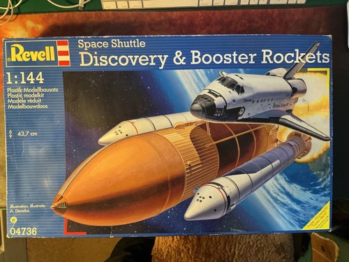 Revell model kit - revell,