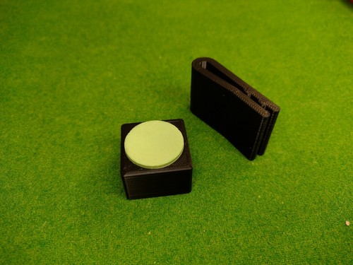 Magnetic taom snooker - magnetic, or