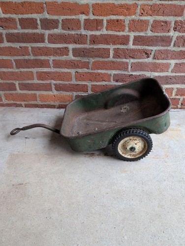 Ertl oliver pedal tractor - pedal,