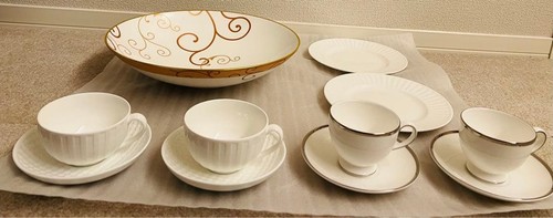 Wedgwood cup saucer set - wedgwood,