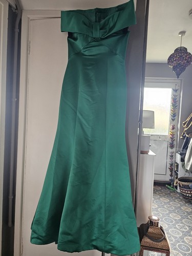 Green jovani dress size - green,