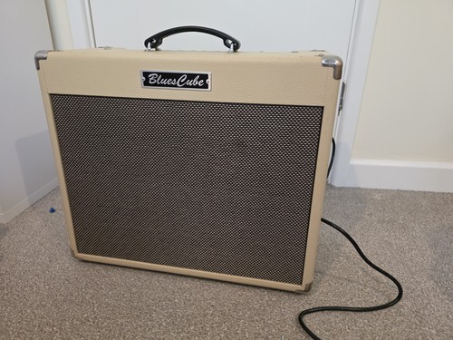 Roland blues cube - blues, stage