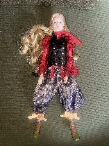 Disney alice wonderland - alice, in