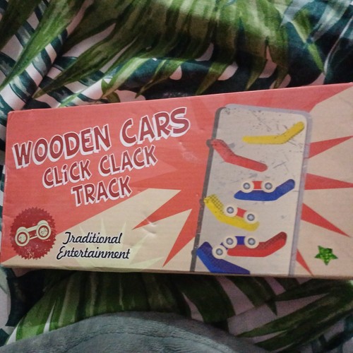 Wooden cars click clack track - cars,