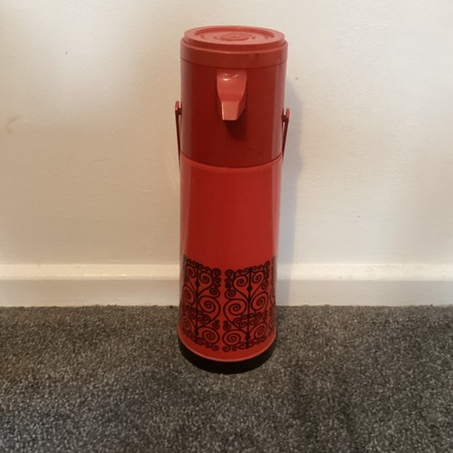 Vintage retro aladdin vacuum - retro,